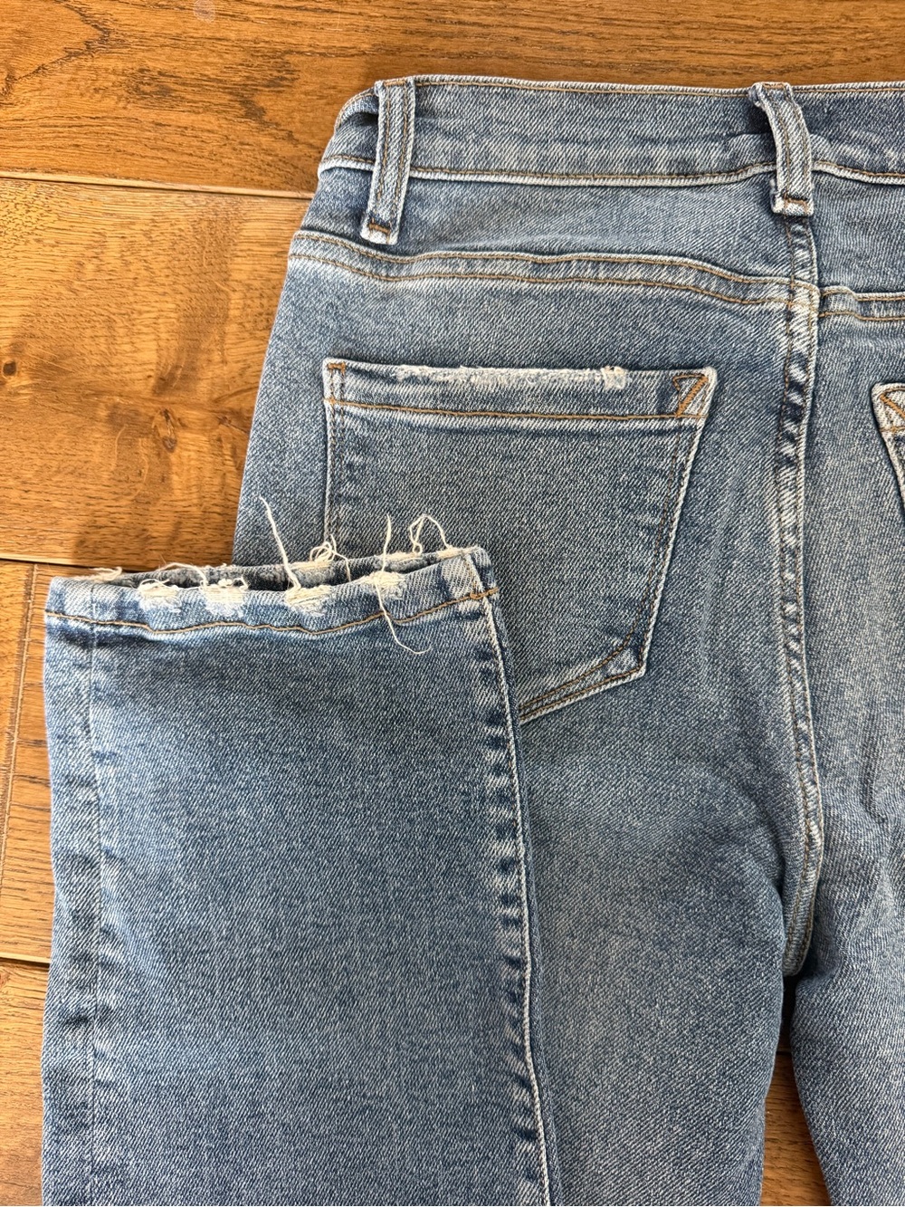 Kensie The Ella High Rise Straight Medium Wash Distressed 0/25 - Picture 6 of 7